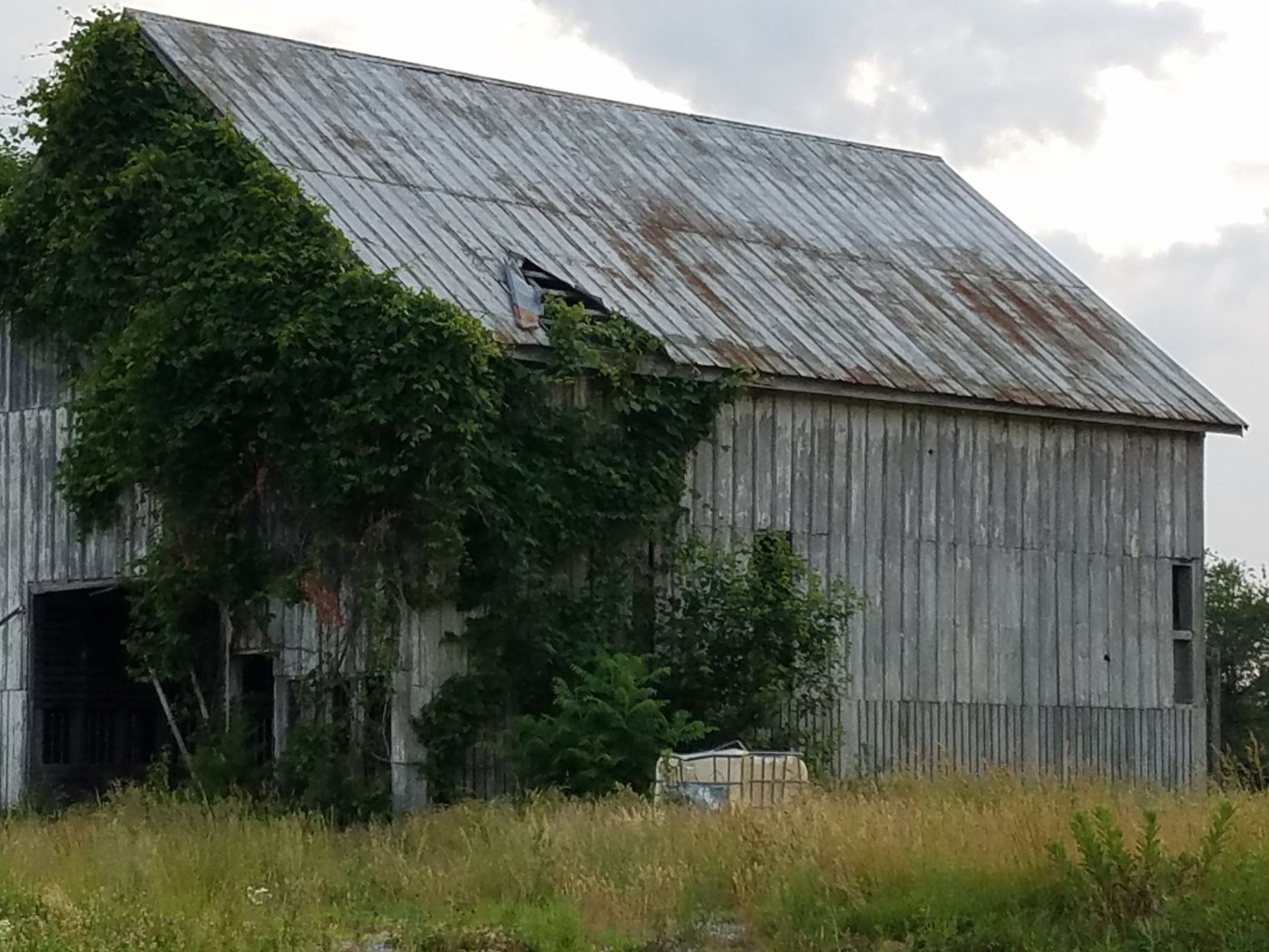 historic barn in Middletown